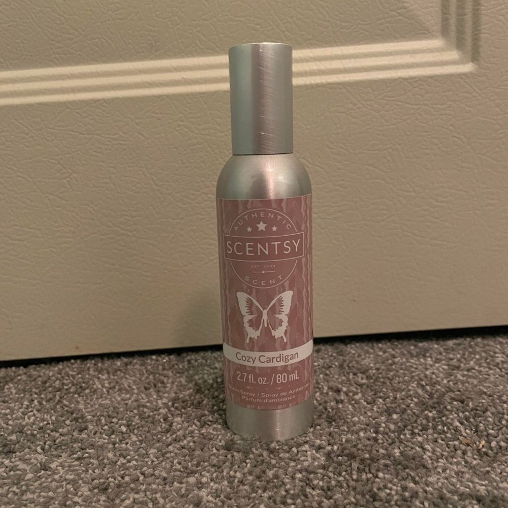 Cozy Cardigan Room Spray - MIX & MATCH 3 for $24